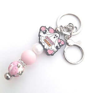 Spooky Vibes Halloween Keychain, Pink Rose Ghost Beaded Keychain, Cute Ghost Charm, Floral Bead Keychain, Bag Charm, Halloween Keychain Bar