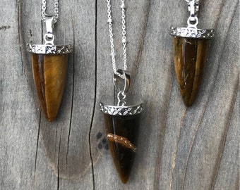Tigerögahalsband / Tigerögahänge / Tigerögasmycken / Skyddssten / Silvertigerögahalsband / Sterlingsilver