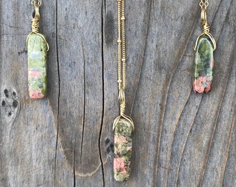 Unakite / Unakite Pendant / Unakite Necklace / Dainty Unakite Crystal / Unakite Jewelry / Chakra Jewelry / Gold Filled