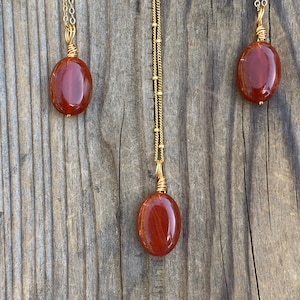 Chakra Jewelry / Carnelian / Carnelian Pendant / Carnelian Necklace / Teardrop Carnelian / Carnelian Jewelry /  Gold Filled