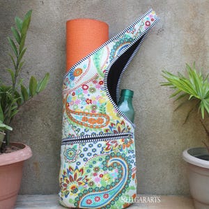 White Paisley Printed Cotton Quilted Yoga Mat Bag Handmade Lightweight & Stylish Carryall for Yoga, Gym Bag with Pocket and Gym Essentials
