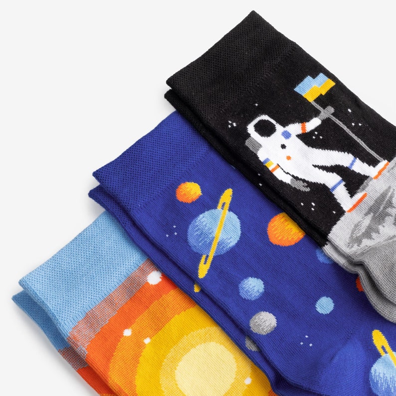 Space Oddity Socks 3-Pack Colorful socks mens womens Gift for him & her Cosmonauts and planets image 2