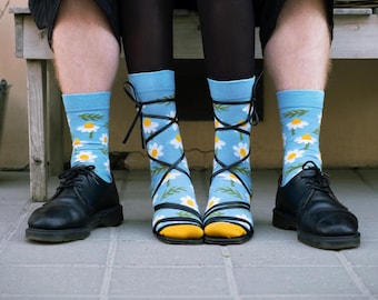 CuteDaisy Socks – Floral Spring Pattern