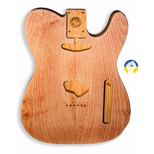 Unbehandelte Gitarre aus Kiefernkorpus, Red Hard Maple Decke. Tele-Stil Chamomed Light Weight Part. Schöne Maserung. Fertig zum Bemalen. Passend für Fenderhals.