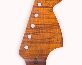 Manico Stratocaster CBS, realizzato con acero FIAMMATO Hard Rock, trafori ben fatti, rivestito nitro, pronto per l'installazione, adatto a tutti i corpi Stratocaster.