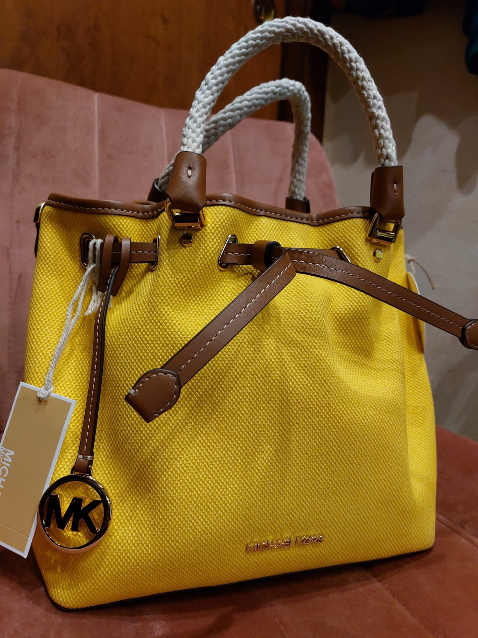 MK Latest Fashionable hand bag Womens purse  textiledealin