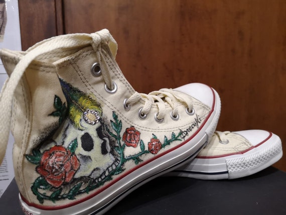Hand-painted Converse All Star
