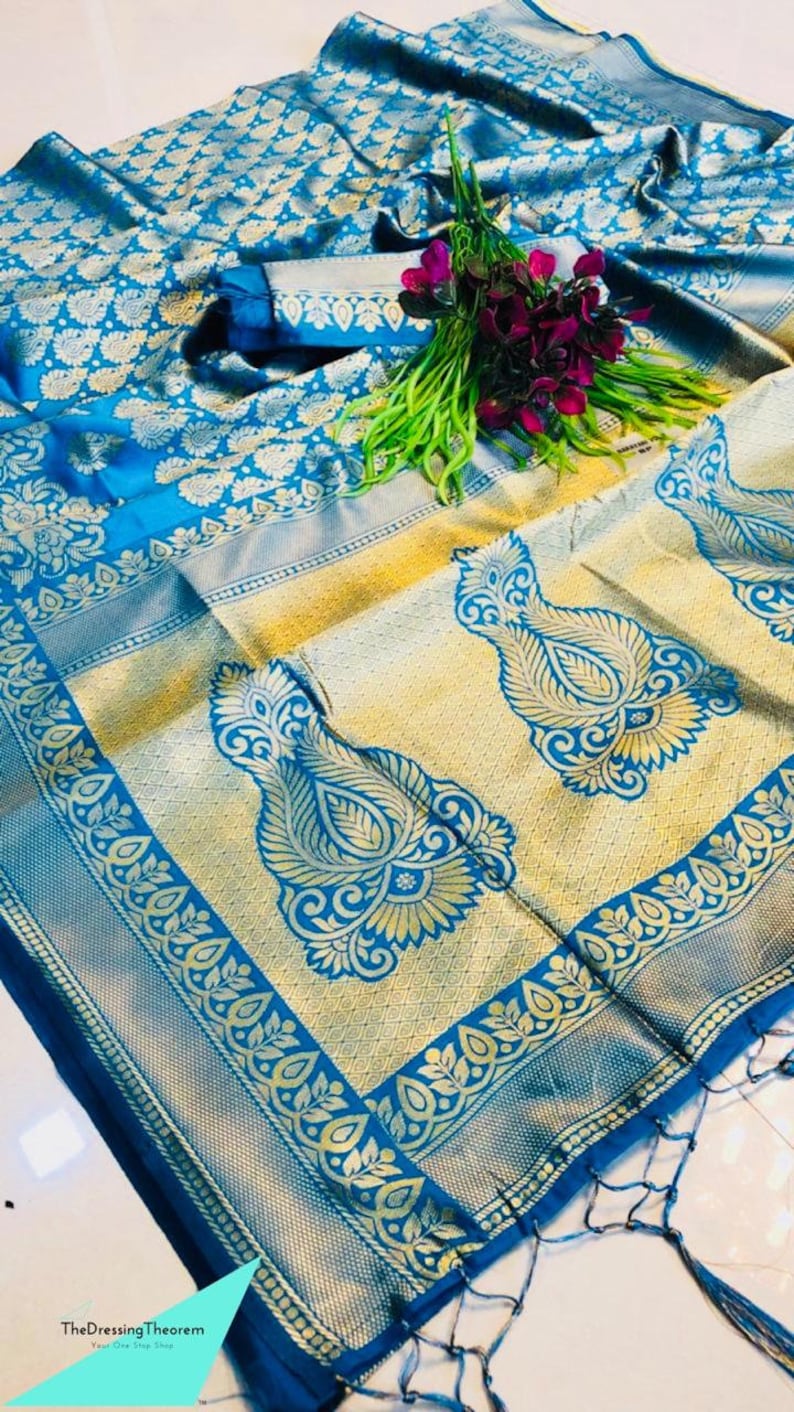 Blue Valentine/'s Special ART SILK Saree Indian Floral Pattern Woven Sari Clothing Wedding Wear Lovely pallu With Unstitched Running Blouse