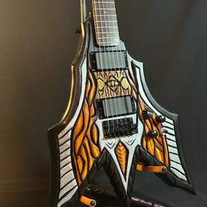 Handgesneden uniek!! Custom elektrische gitaar van J.Posson, handgemaakt gesneden met harde schaal Gator-koffer Kirk Hammet Emg-pickups