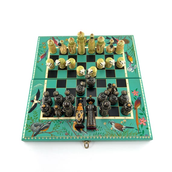 Handcrafted Walnut Chess Set - Luxury Chessboard with Nature-Inspired Motifs | Unique Design for Collectors & Chess Enthusiasts | Lacquered.