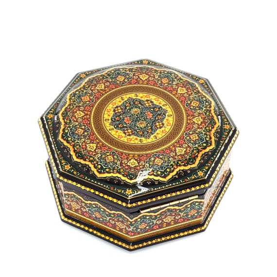 Handcrafted Octagonal Jewelry Box - Gold Leaf Elegance | Vintage Style Ornament Painting | Lacquered Luxury Velvet-Lined | Unique Craft Gift