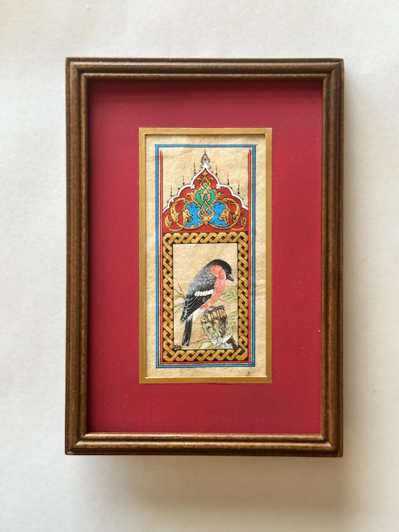 Ultra Fine Detailed Tiny Bird Painting - Exclusively Handcrafted Fine Walnut Frame | Luxury Interior Decoration - Micro Detailed Masterpiece