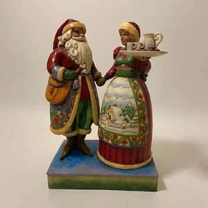 Jim Shore Heartwood Creek &quot;Tis the Season for Loving Hearts&quot; Figurine