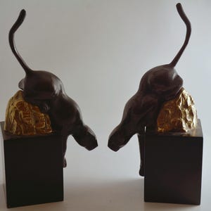 Vintage Art Deco Jaguar/Black Panther Metal Bookends on Wood Base bild 1