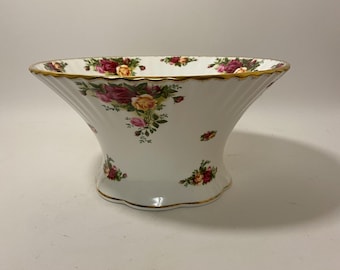 Royal Albert Old Country Roses Fluted Fruit/Console Bowl