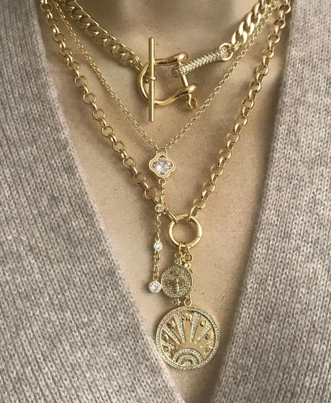Talisman und Biene Doppel Charme Halskette/Reiter Panzerkette/Klee Lariat - Etsy.de