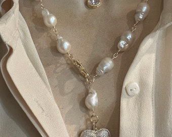 Baroque pearl heart/shield necklaces/Solitaire necklace