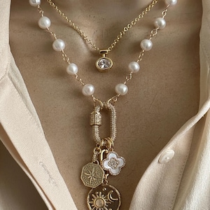 Layered charms pearl necklace/Solitaire necklace