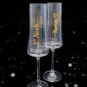 Wedding Champagne Flutes Set of 2 Crystal Toasting Glasses, Engraved with Gold Font Optional Gift Box for Bride and Groom Mr and Mrs