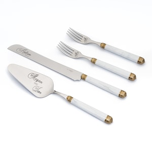 Juego de cortador de pastel de regalo de bodas, cuchillo servidor y tenedores, juego de cortador para servir pastel, mango blanco, anillo chapado en oro antiguo, regalo de despedida de soltera