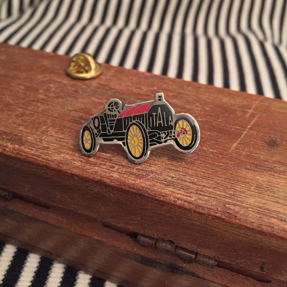 1908 Itala Grand Prix Race Car Pin - image 1