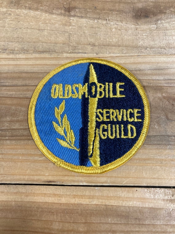 Vintage Oldsmobile Service Guild Patch - image 1