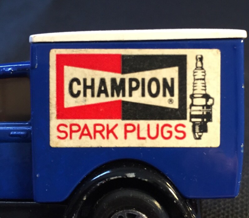 Vintage Champion Spark Plugs Ford Model A Matchbox