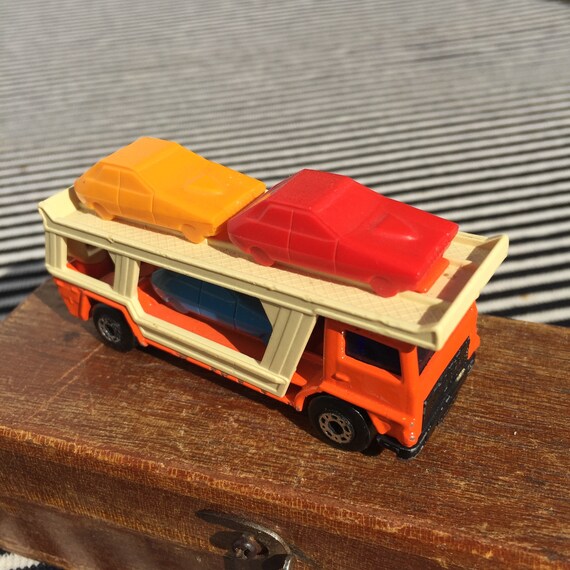 matchbox no 11 car transporter 1976