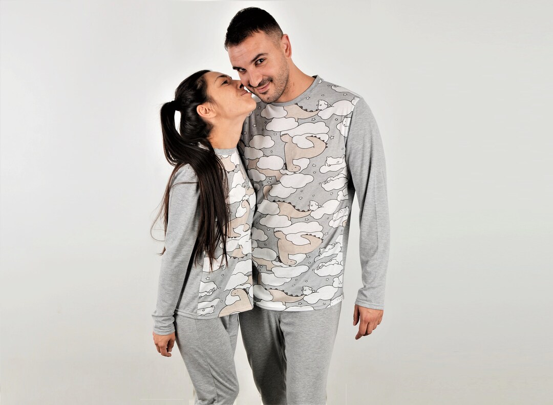 Matching Couple Pajamas His and Hers Holiday Pajama Set Etsy