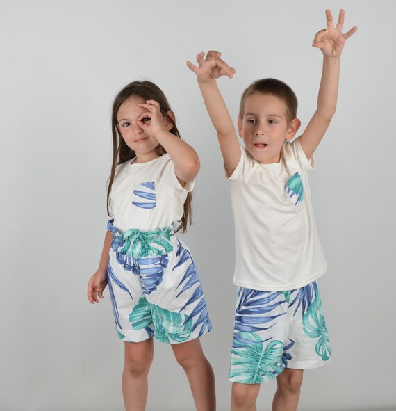 Father and Son Matching Hawaiian Shorts, Daddy and Me Hawaiian Outfit,  Matching Hawaii Shirts, Father and Daughter Hawaiian Outfits, Tropic 