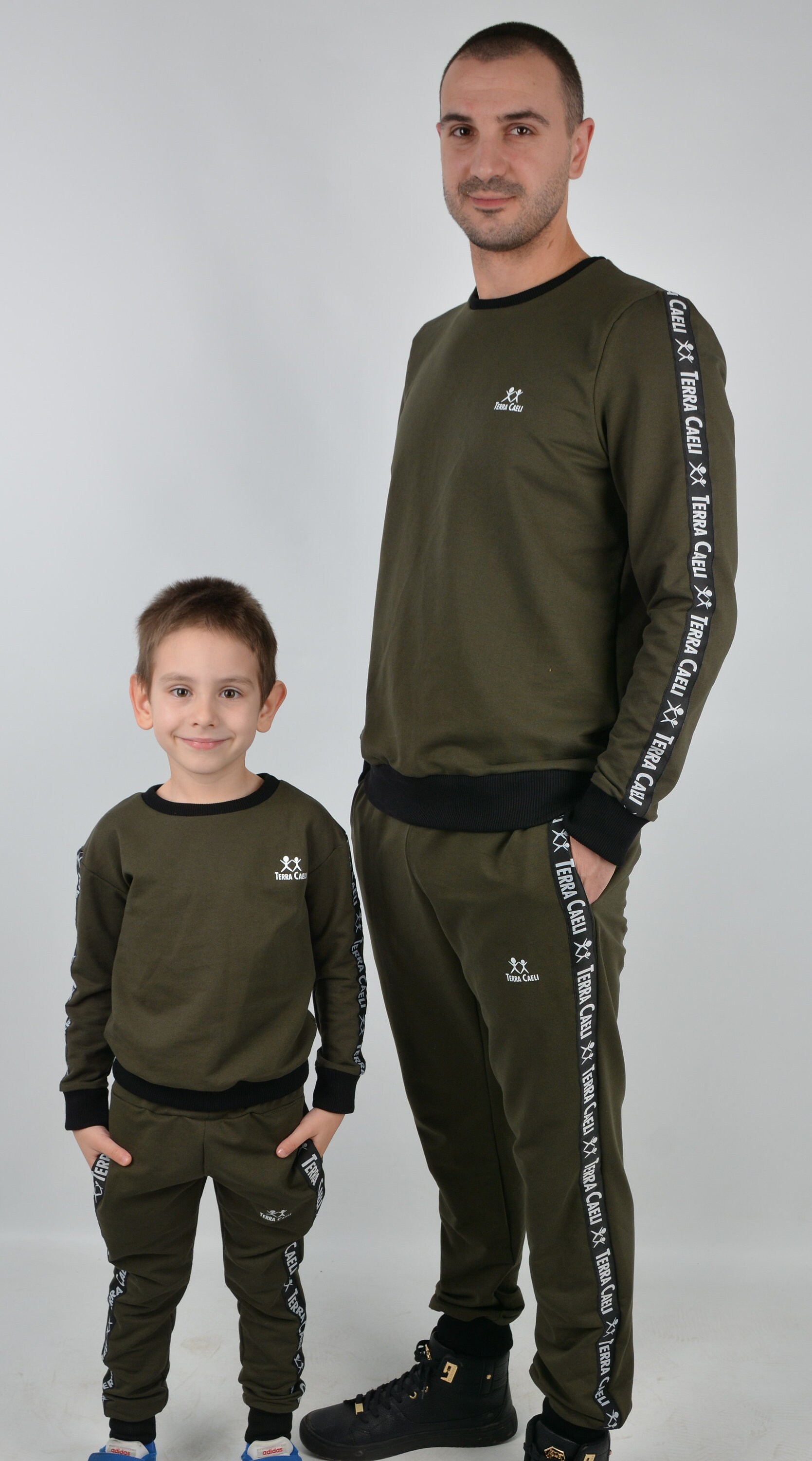 his and hers matching sweatsuits