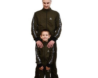 Passende Trainingsanzüge für Vater und Sohn, Trainingsanzüge für Papa und ich, olivgrüne Trainingsanzüge für Vater und Sohn, lässiges Outfit für Papa und mich in Miltary-Grün