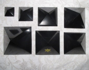 SILVER SHUNGITE Pyramids + Cubes: EMF Protection, clear Electrosmog