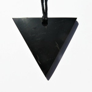SHUNGITE EMF Pendants: Triangle, Hexagon, Donut, Flower + Tree of Life, Yin Yang, Om, EMf-Protection - Ready to ship !!!