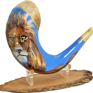 Hand-Painted Ram Horn Shofar - Lion Of Judah Shofar + Free Stand