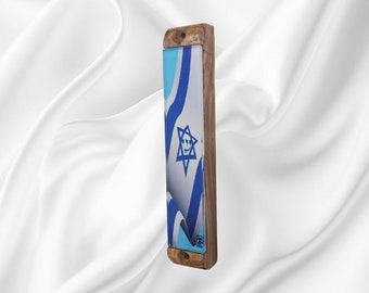 Étui à mezoza en bois d'olivier avec dessus en verre et modèle drapeau israélien