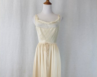 Sylvia Pedlar Iris Lingerie co. Silk Charmeuse and French Lace Negligee Gown Nightgown 32 XS 1920's Bridal Trousseau