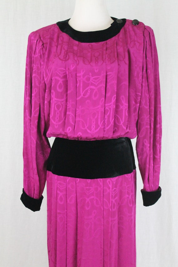 St. Gillian Magenta Pleated Jacquard Silk with si… - image 6