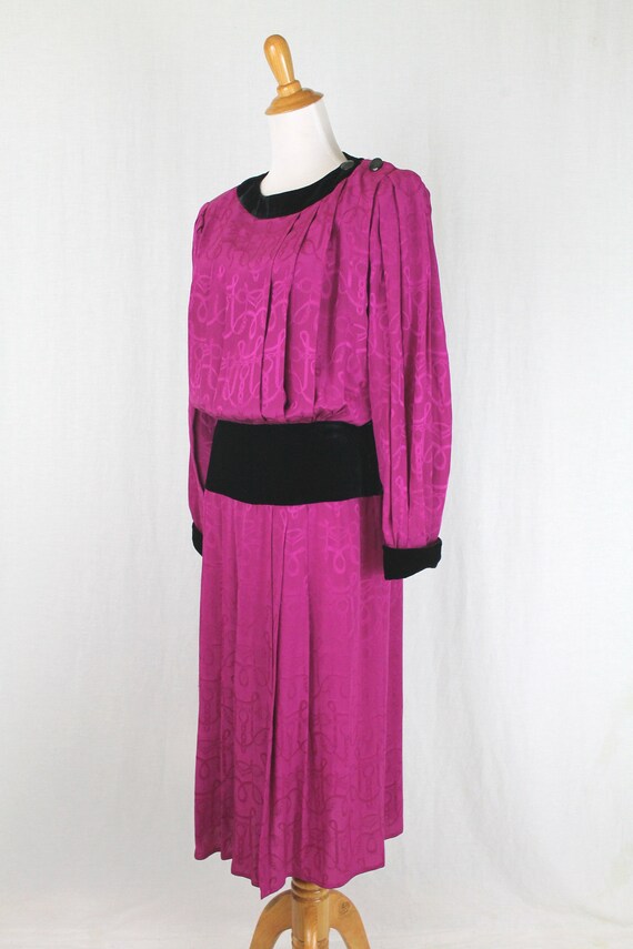 St. Gillian Magenta Pleated Jacquard Silk with si… - image 3