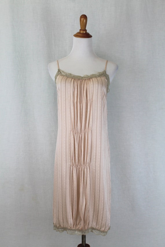 Vintage ELOISE Peach Silk Flapper Slip XS