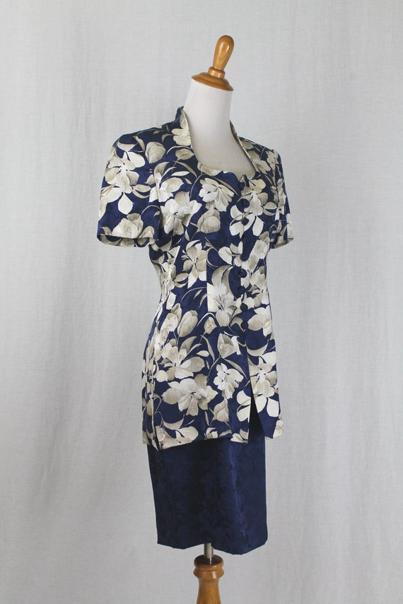 Vintage Adrianna Papell Blue Floral Silk Peplum S… - image 4