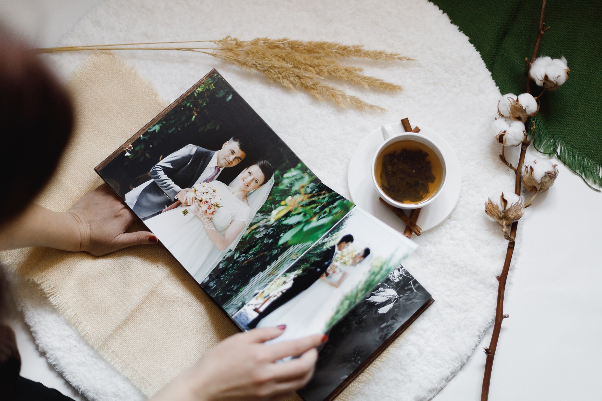 Boudoir Photo Album, Personalized Engraved, Wood Cover Photobook