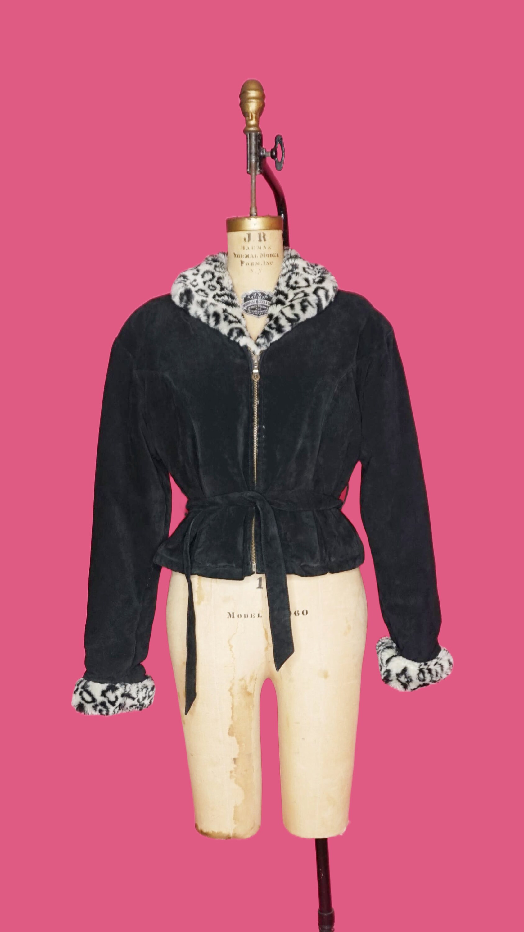 1990s-y2k WILSONS MAXIMA Black Suede Leather Cropped Black