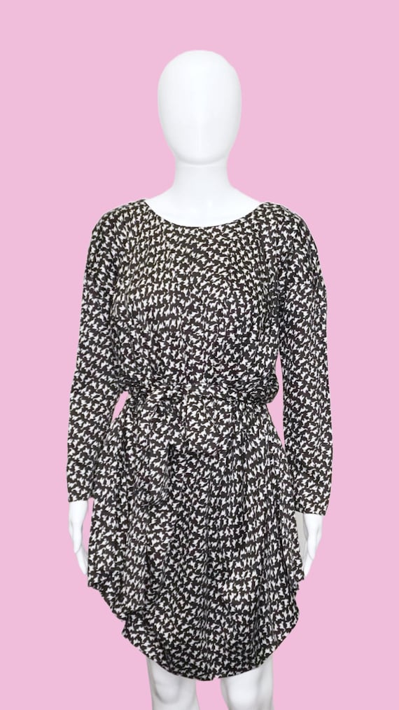 Y2K VIVIENNE WESTWOOD Red Label CATS Kittens All Over Black and White  Asymmetrical Draped Long Sleeve Mini Dress. Extra Small-small - Etsy