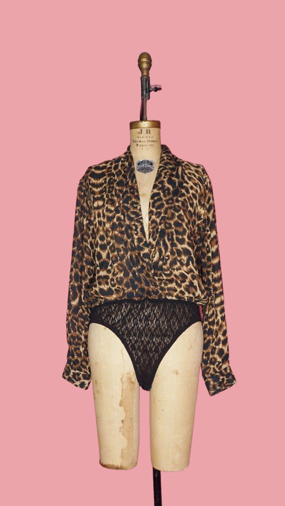 1980s-1990s CACHE LEOPARD Print Plunge Neck. Semi… - image 2