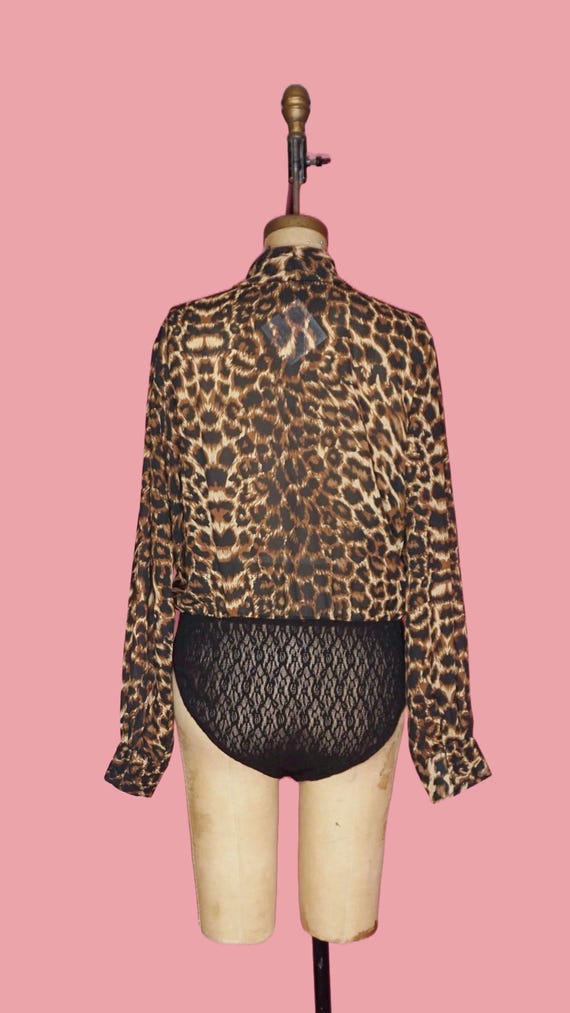 1980s-1990s CACHE LEOPARD Print Plunge Neck. Semi… - image 3