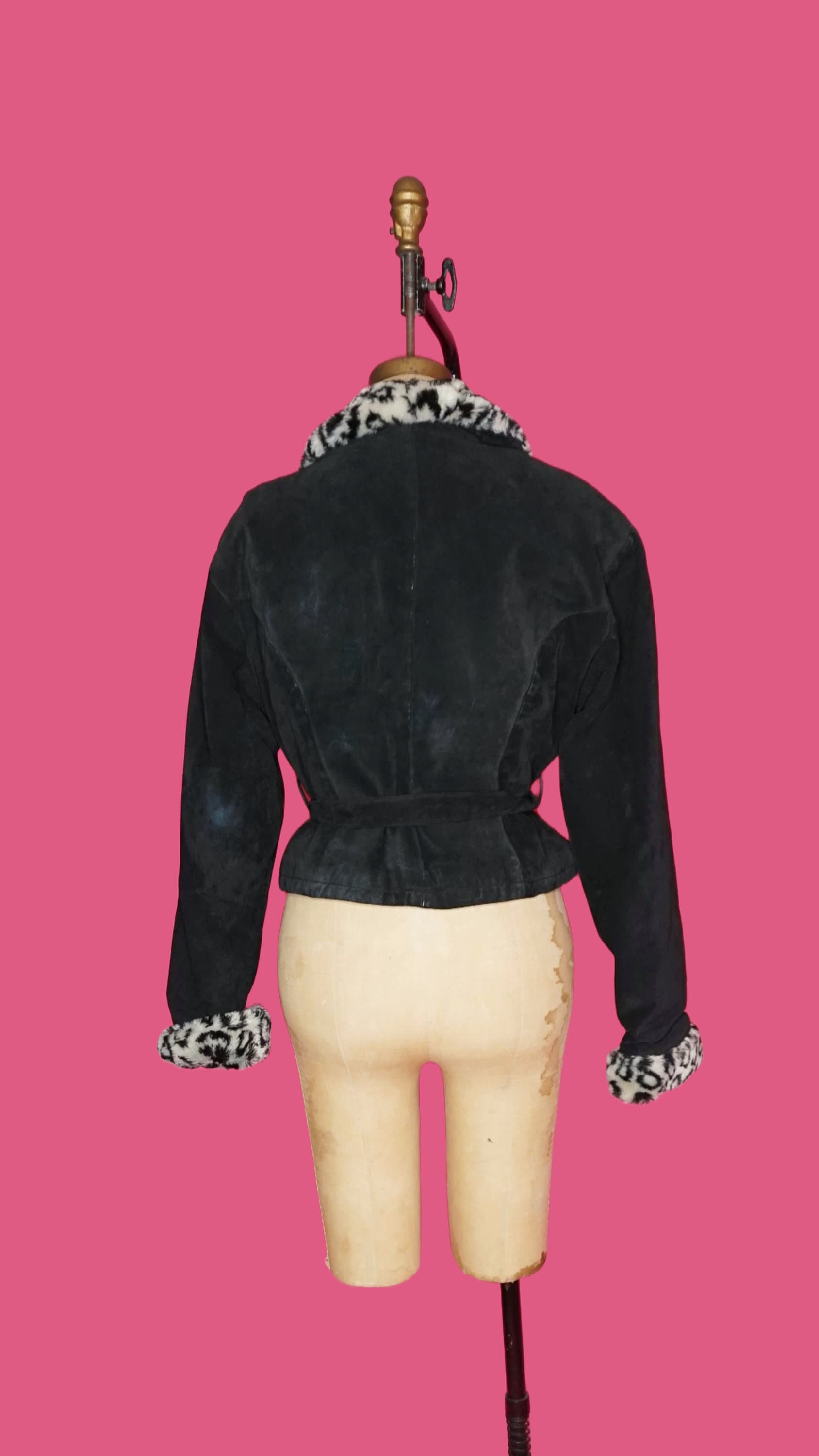 1990s-y2k WILSONS MAXIMA Black Suede Leather Cropped Black