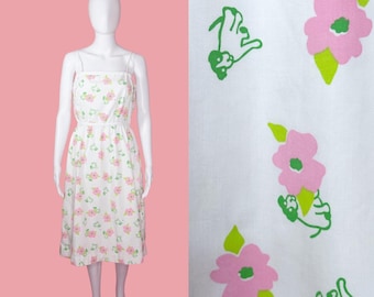 1970s. THE VESTED GENTRESS. Hand Screen Printed, Puppy. Dog. Floral Print. White. Sleeveless Sundress. Small. As Is