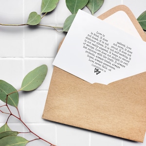 Tarjeta de amor es paciente, tarjetas de aniversario imprimibles del esposo, tarjeta de compromiso de parejas, tarjeta de boda para la novia y el novio. Descarga instantánea