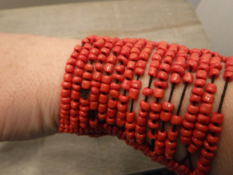 Cuff Bracelet 1970/'s Retro, BoHo Hippie Vintage Hand Made Multi Strand Red Seed Bead Stretch Bracelet Vintage Costume Jewelry